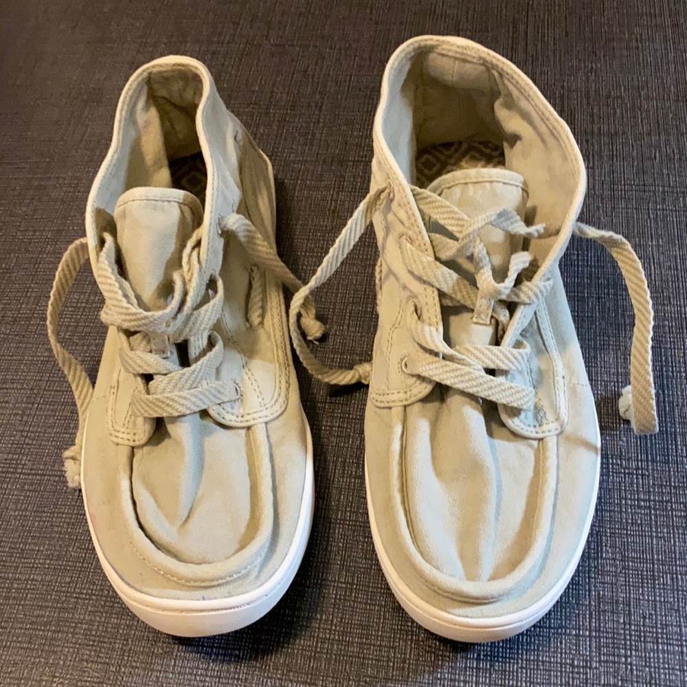 Sanuk yoga mat high top canvas sneakers